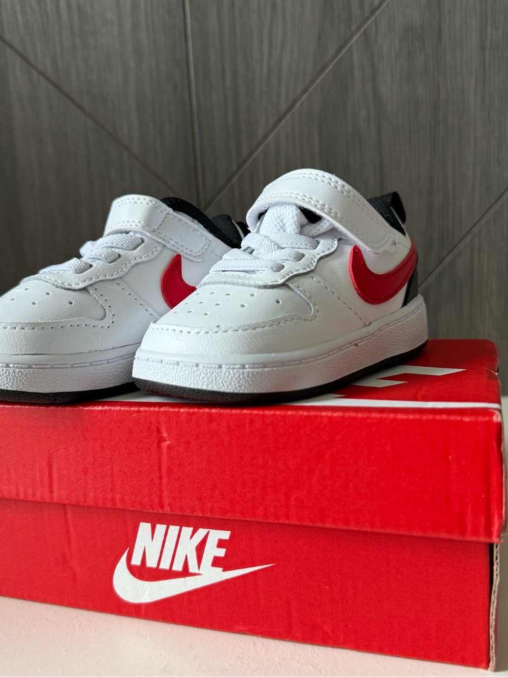 Nike Court Borough Low 2 Toddler White & University Red Sneakers - Picture 2 of 6